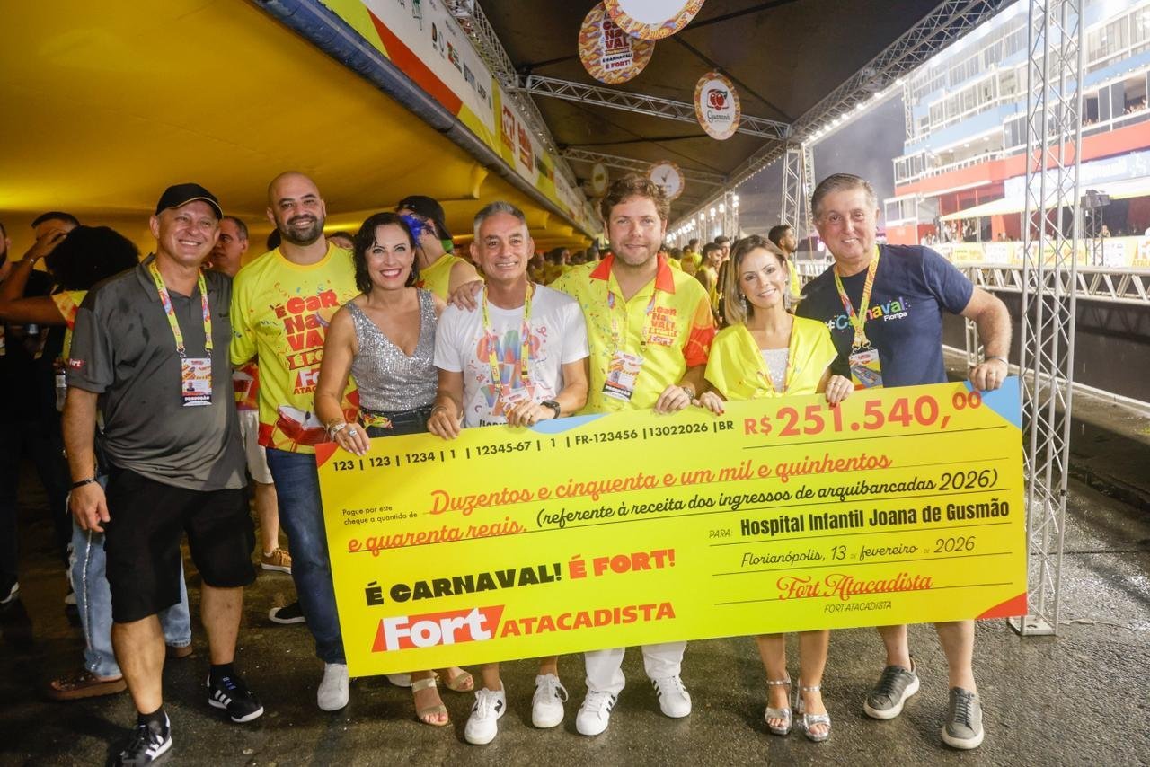 Hospital Infantil Joana de Gusmão é escolhido pelo público e recebe doação de R$ 251.540,00 do Fort Atacadista no Carnaval de Florianópolis